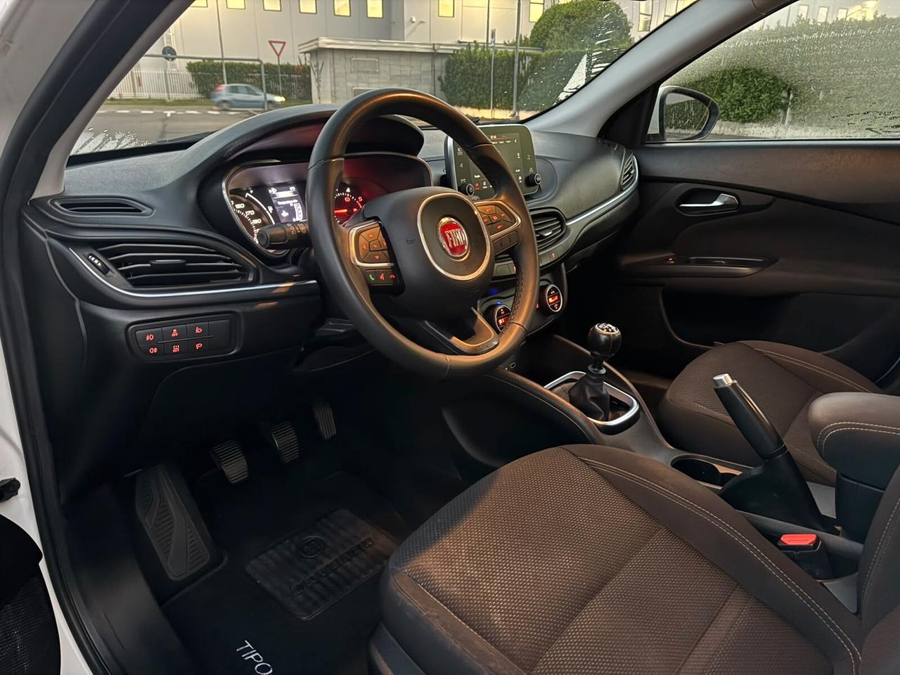 Fiat Tipo 1.6 Mjt S&S 5 porte Lounge