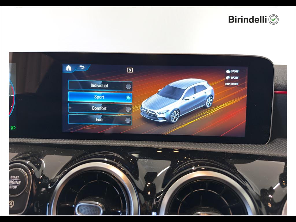 Mercedes-Benz Classe A (W177) - A 180 d Automatic Premium