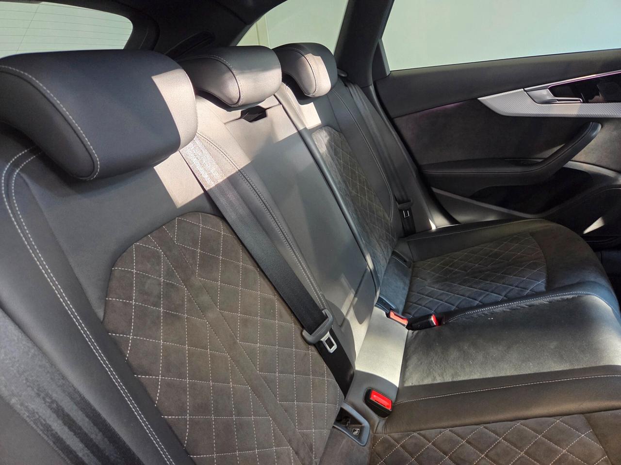 Audi A4 RS 4 Avant 2021 - FULL OPTIONAL