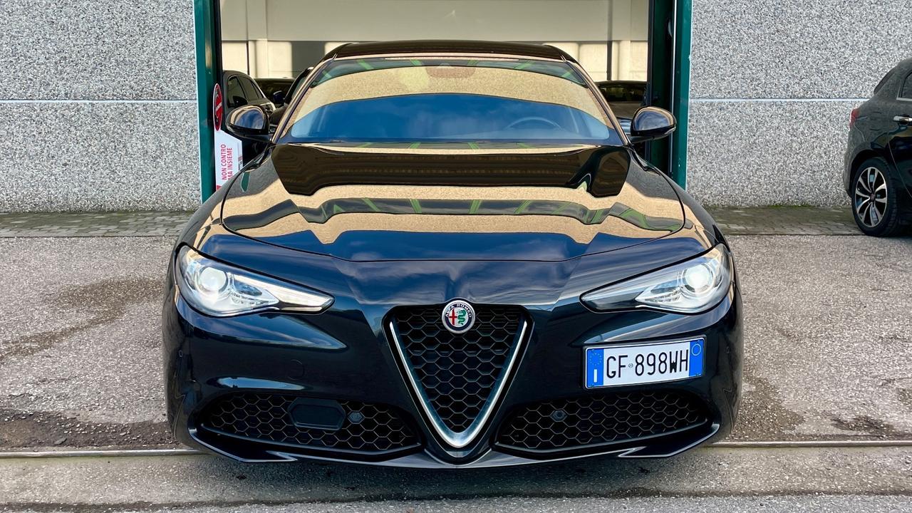 ALFA ROMEO GIULIA 2.2 SUPER AT8 190CV - FULL LED, PELLE, SEDILI RISCALDATI