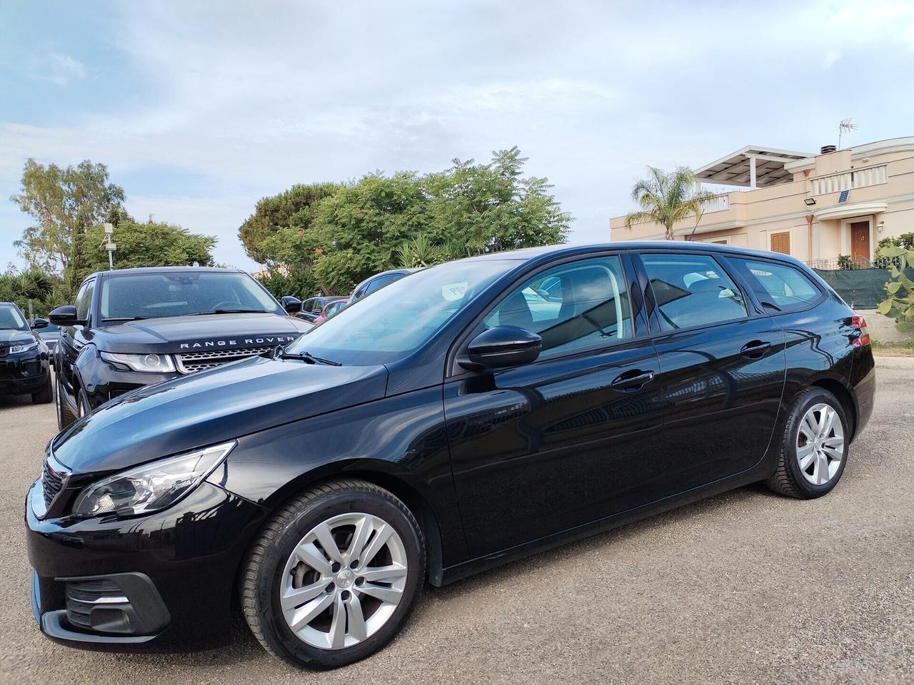 Peugeot 308 1.5hdi 130cv navig led cruise 2019