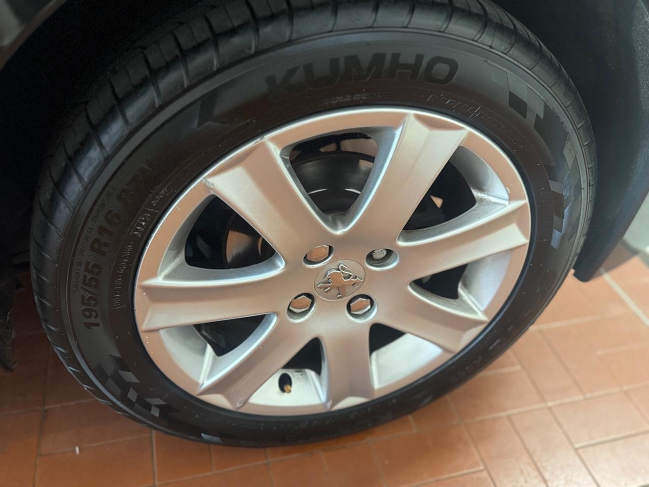 Peugeot 207 1.6 HDi 110CV 3p. Féline perfetta