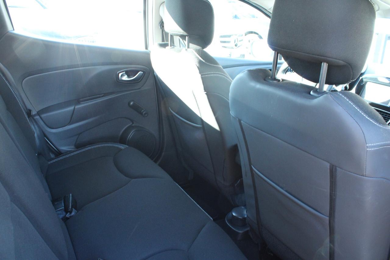 Renault Clio 1.2 75CV 5 porte Intens