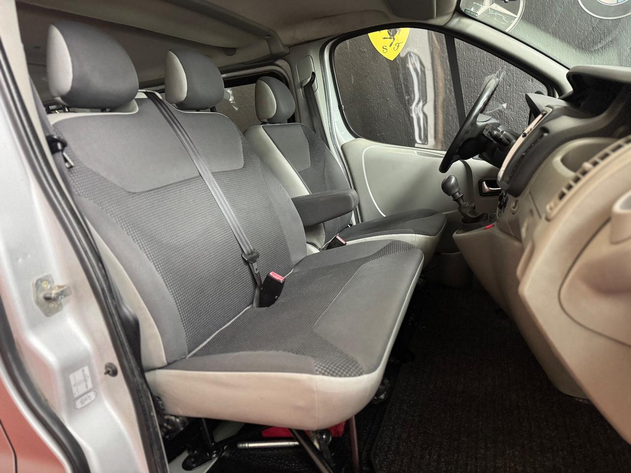 Opel Vivaro 29 2.0 CDTI 120CV PC-TN Combi 9 posti