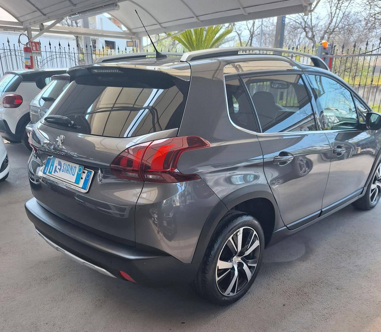 Peugeot 2008 BlueHDi 100 Allure