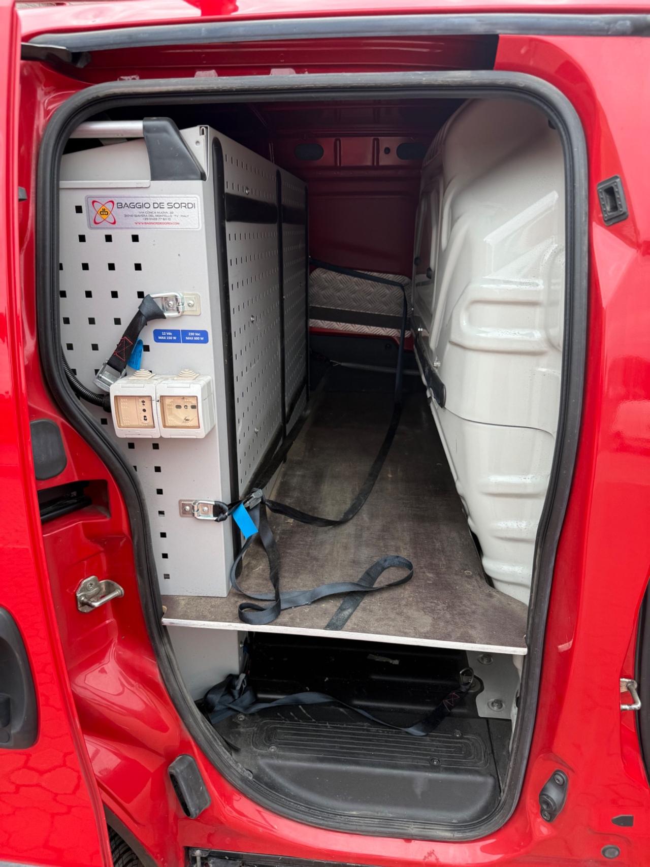 Fiat Fiorino 1.3 MJT 95CV Cargo Adventure