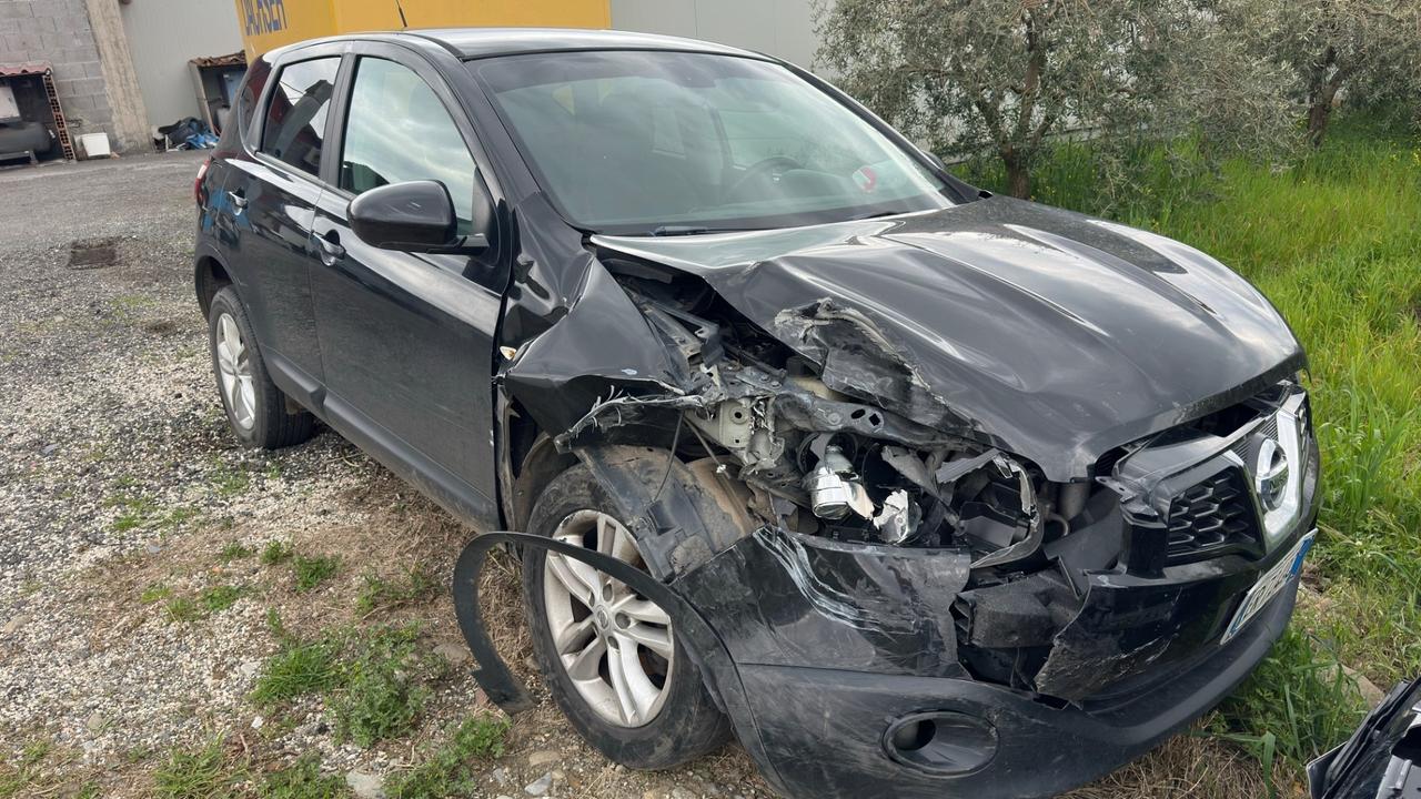 Nissan Qashqai 1.5 dCi DPF Tekna