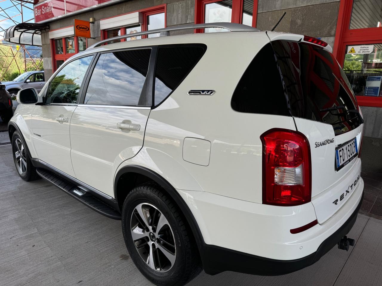 Ssangyong Rexton W 2.2 Diesel 4WD A/T Top Pelle Nera