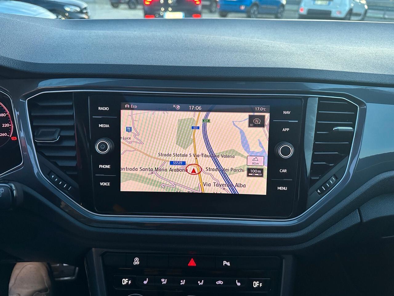 Volkswagen T-Roc 2.0 TDI 150CV DSG 4MOTION R-LINE