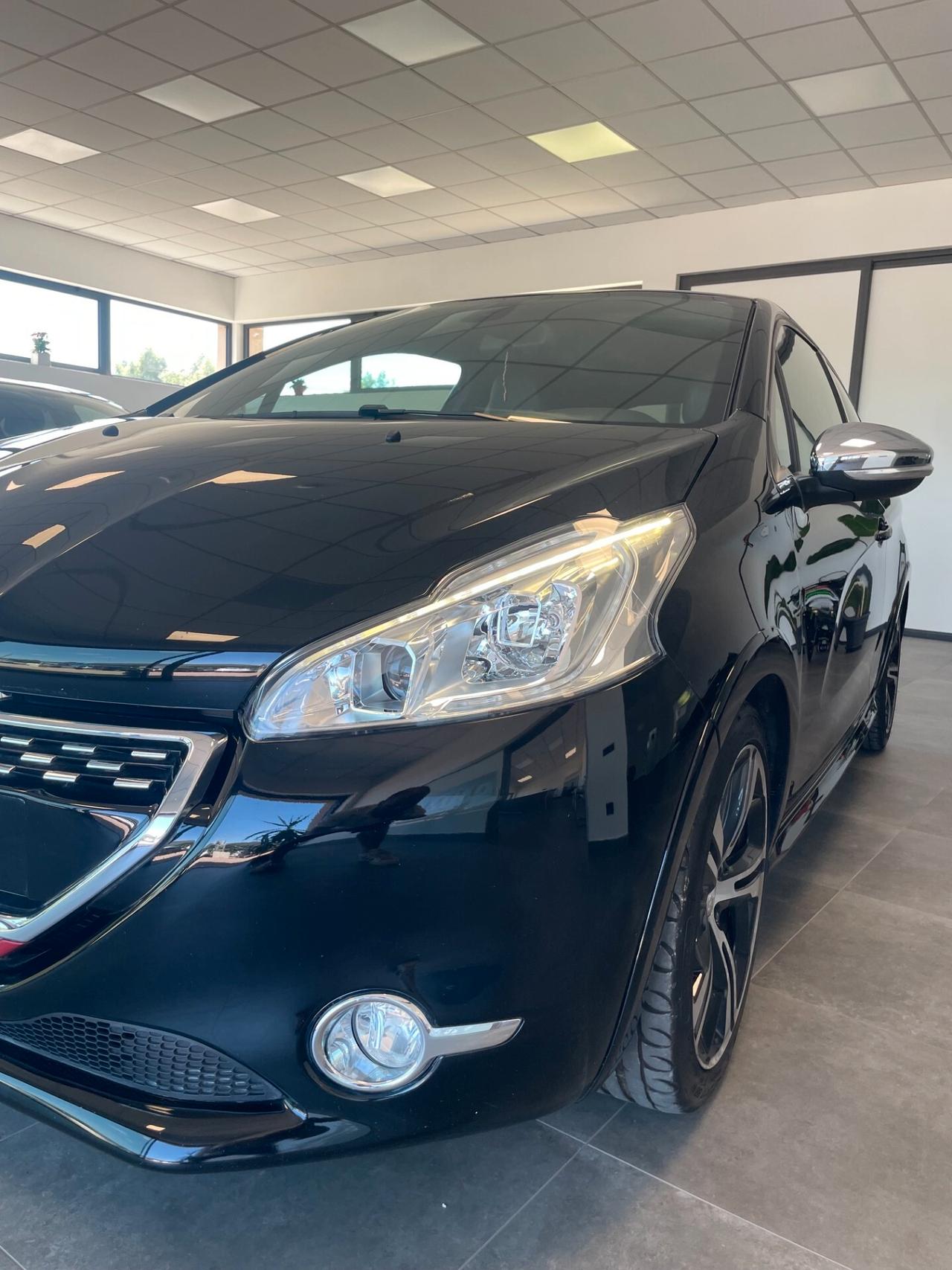 Peugeot 208 1.6 THP 200 CV 3 porte GTi