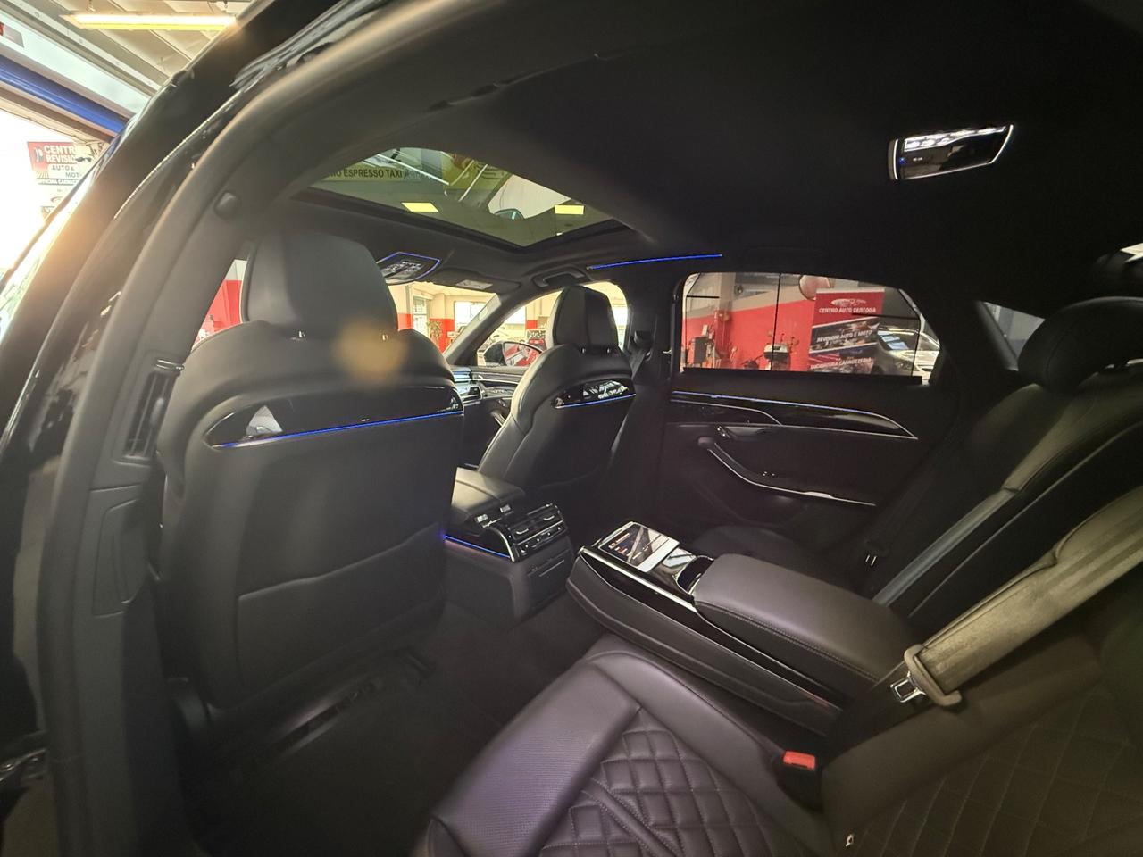 Audi A8 50 TDI 3.0 quattro tiptronic