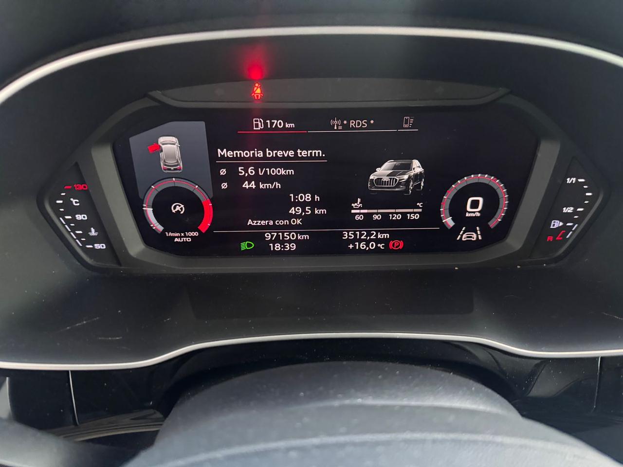 Audi Q3 Business Advanced 2.0 35 TDI  #10142