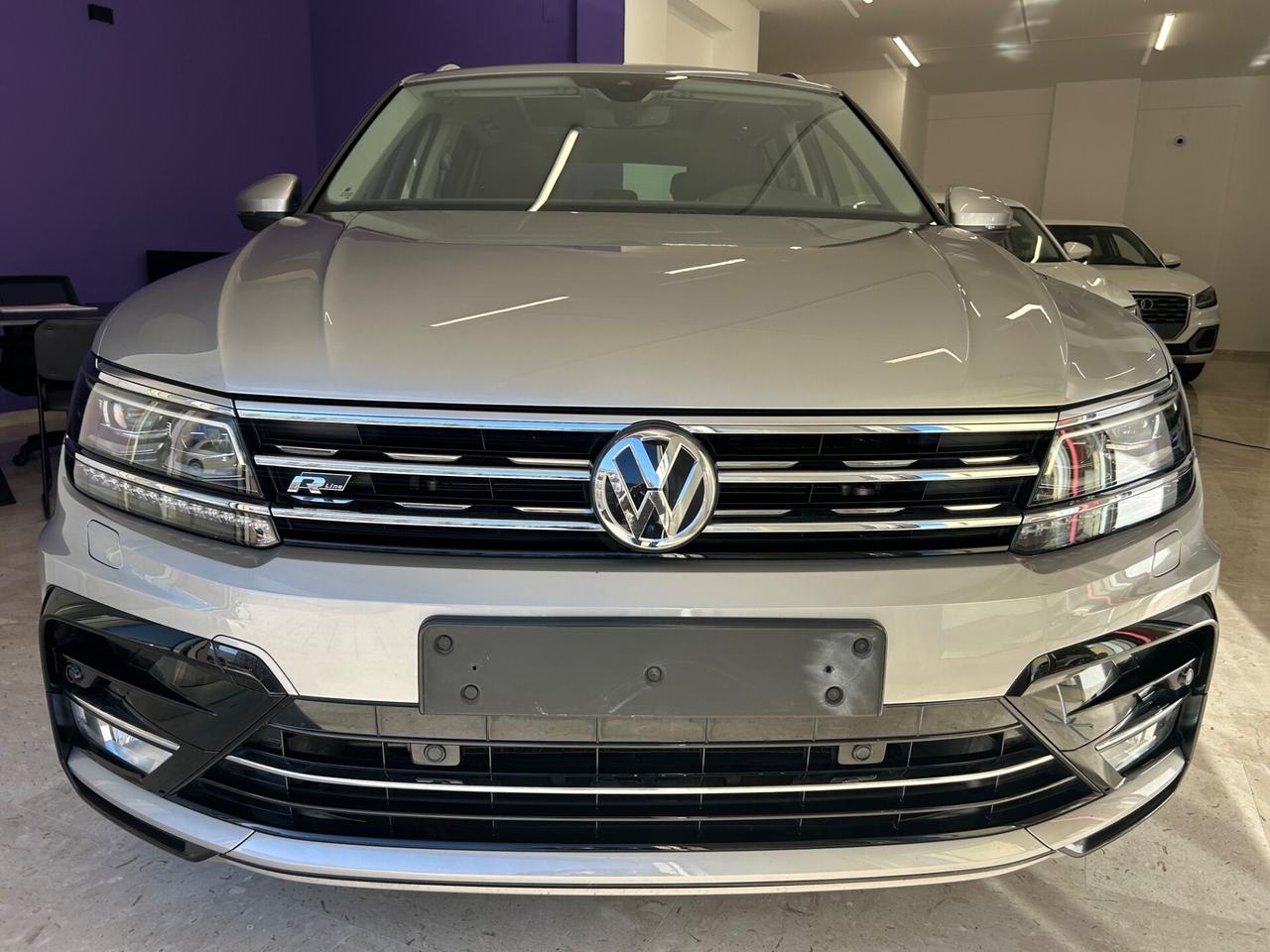 Volkswagen Tiguan 2.0 TDI R Line strafullll!!!!