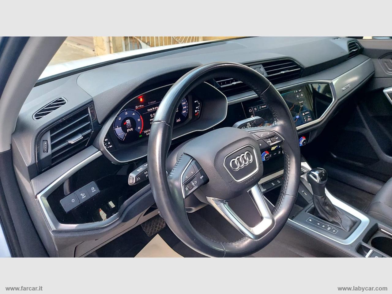 AUDI Q3 35 TDI S tronic Business