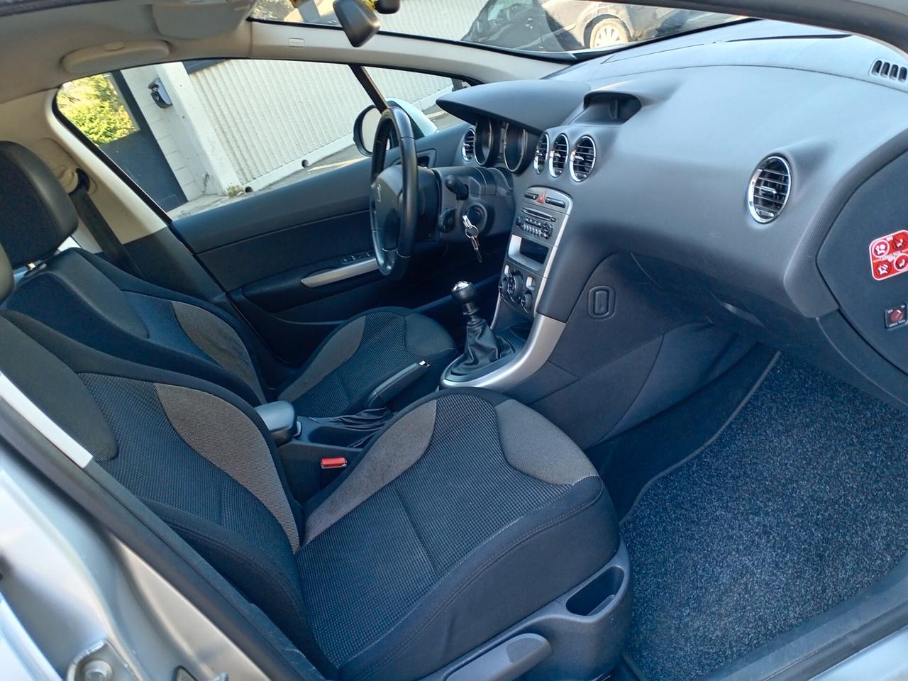 Peugeot 308 1.6 8V e-HDi 112CV Stop&Start 5p. Active