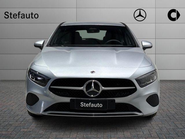 MERCEDES-BENZ A 180 d Automatic Advanced