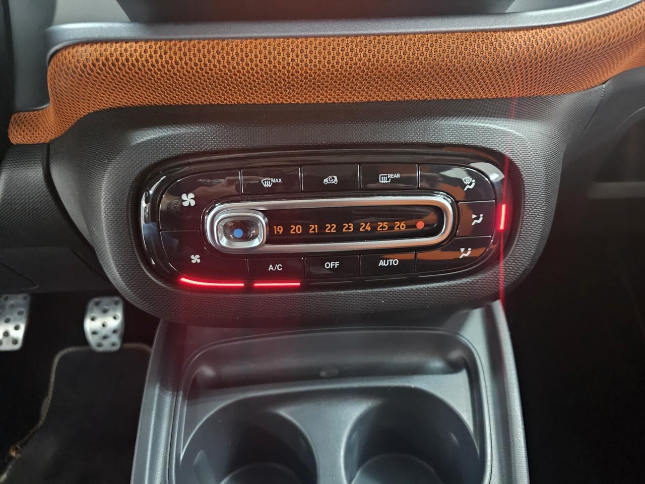 Smart ForFour 70 1.0 SportPassion Edition 1