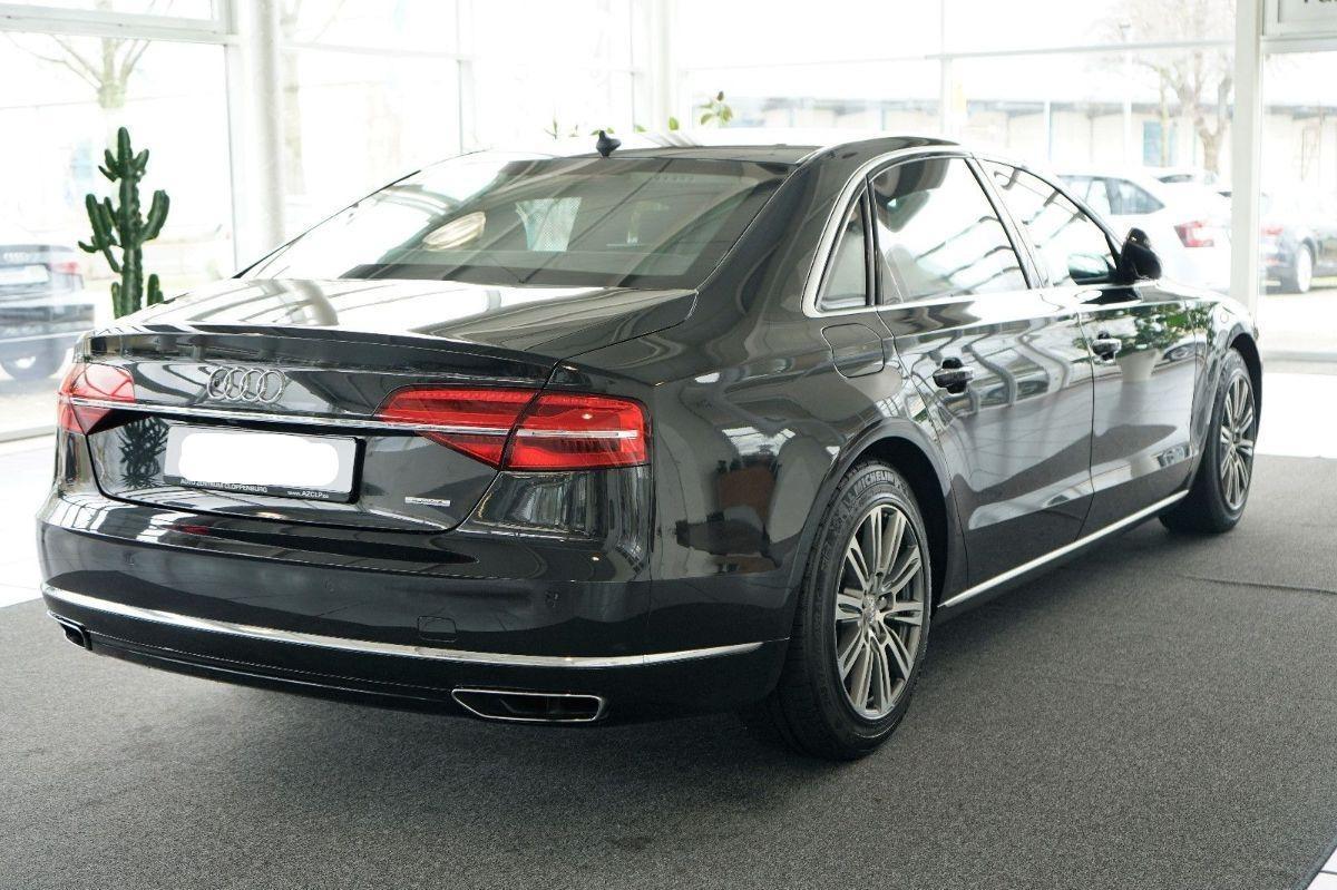 AUDI A8 Audi A8 L 4.0 v8 FSI Quattro Tiptronic BLI