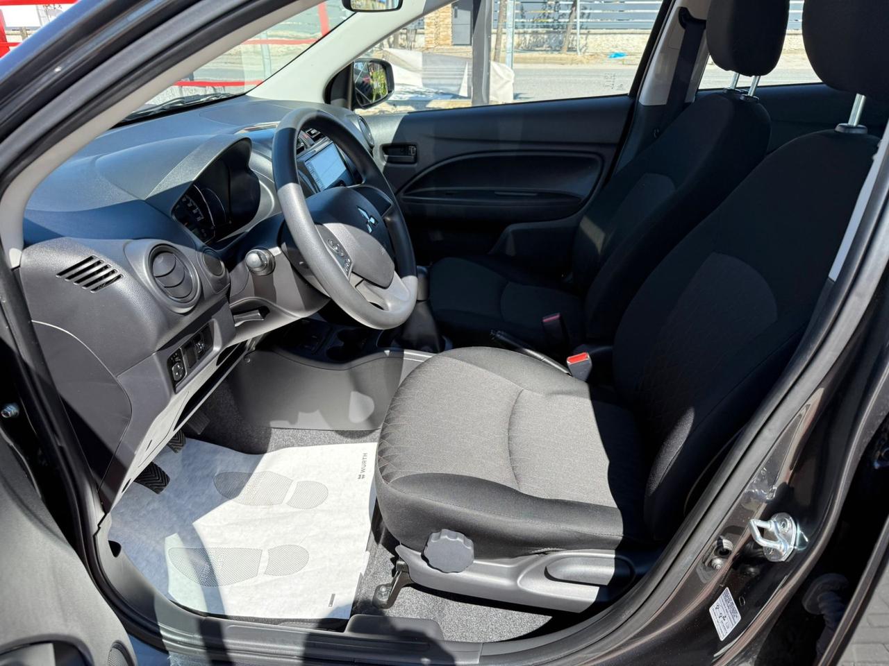 Mitsubishi Space Star 1.2BENZ 71CV IVA ESPOSTA