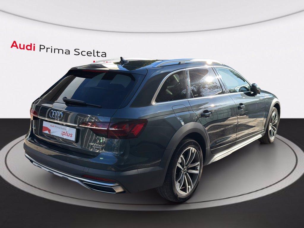 AUDI A4 allroad 40 2.0 tdi mhev identity contrast quattro 204cv s-tronic del 2021
