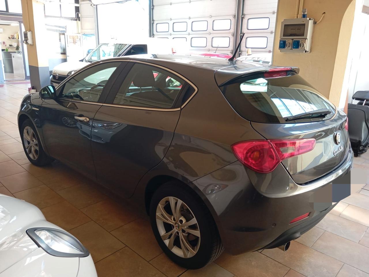 Alfa Romeo Giulietta 1.6 JTDm-2 105 CV Business permute