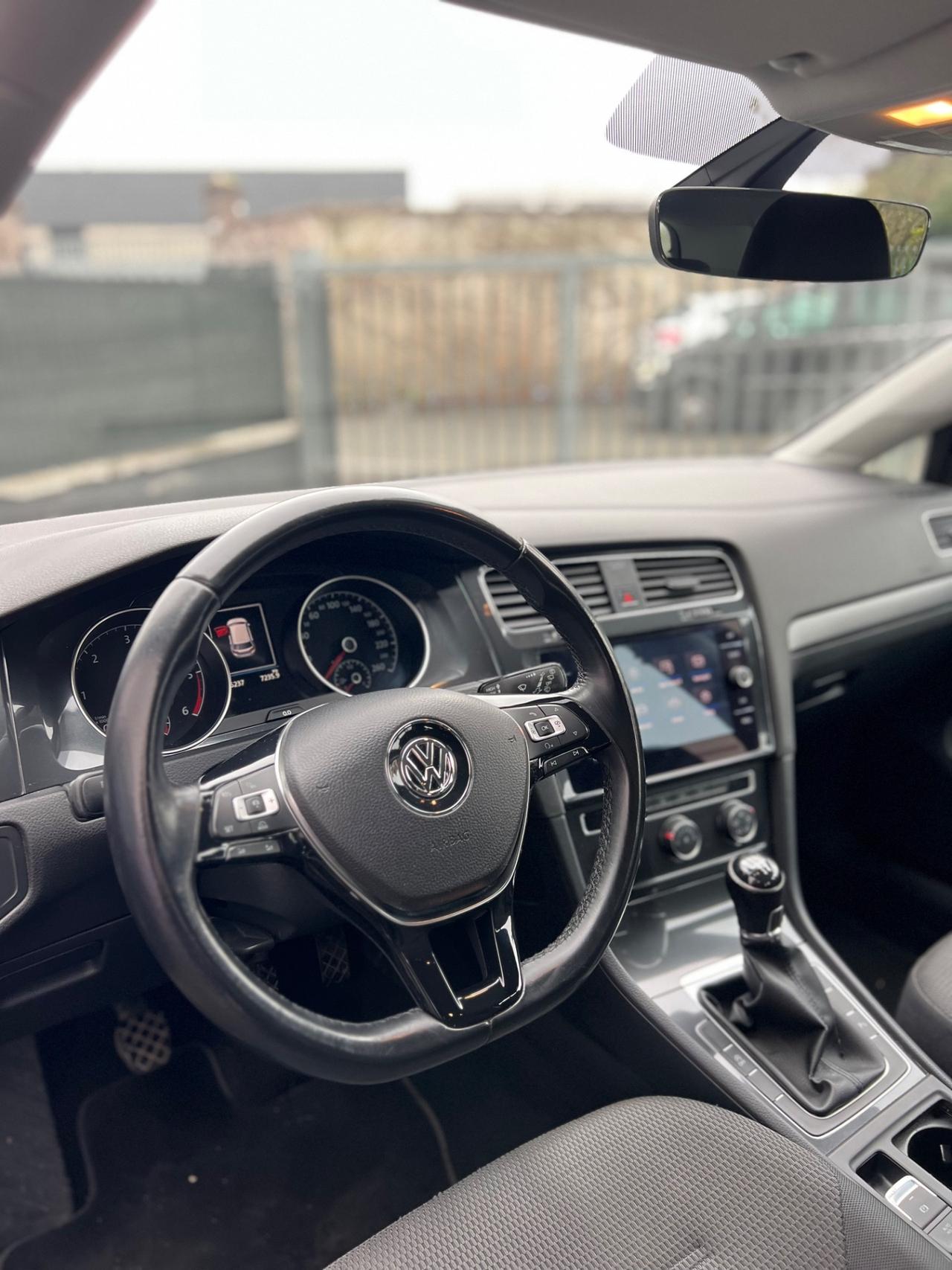 Volkswagen Golf 1.6 TDI 115 CV 5p. Business BlueMotion Technology