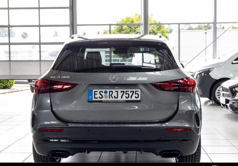 Mercedes-Benz GLA GLA 180 AMG Line ADVANCE PLUS LED CAMERA KEYLESS