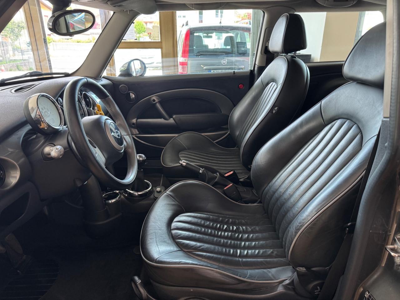 Mini 1.6 16V One Park Lane