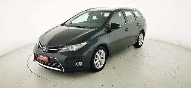 TOYOTA Auris Touring Sports 1.4 D-4D Lounge