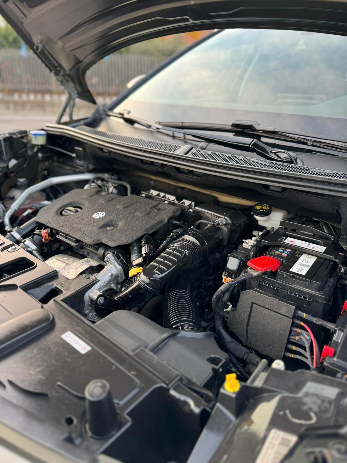 Peugeot 3008 BlueHDi 130 S&S EAT8 Allure