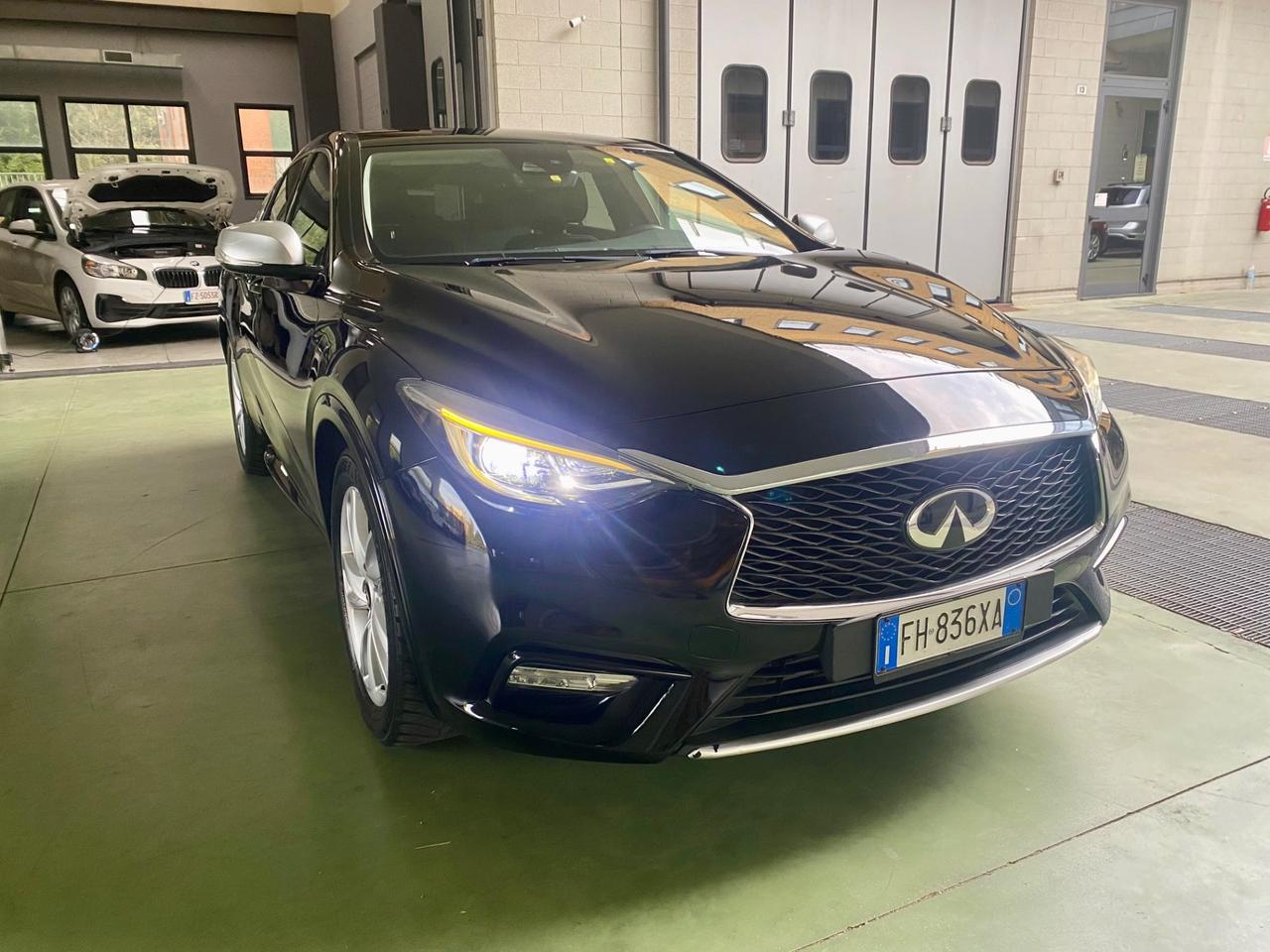 Infiniti Q30 1.5 diesel Premium Tech