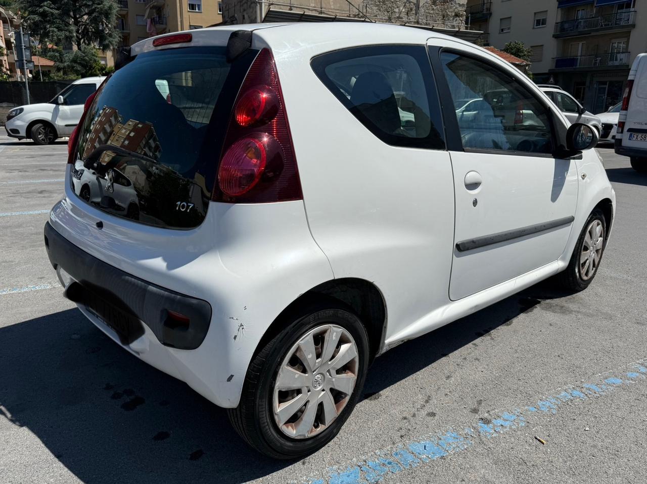 Peugeot 107 1.0 68CV 5p. AUTOMATICA