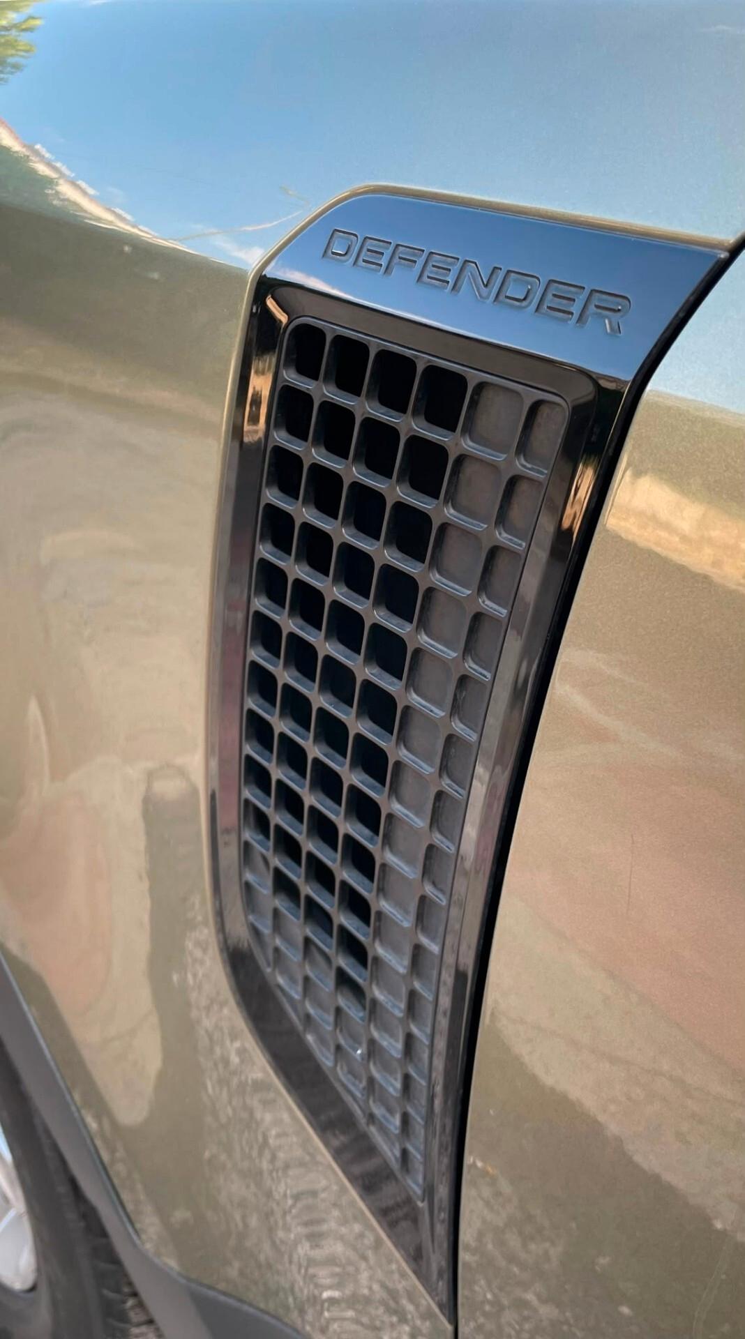 Land Rover Defender 110 3.0D 200 CV AWD SE 2023