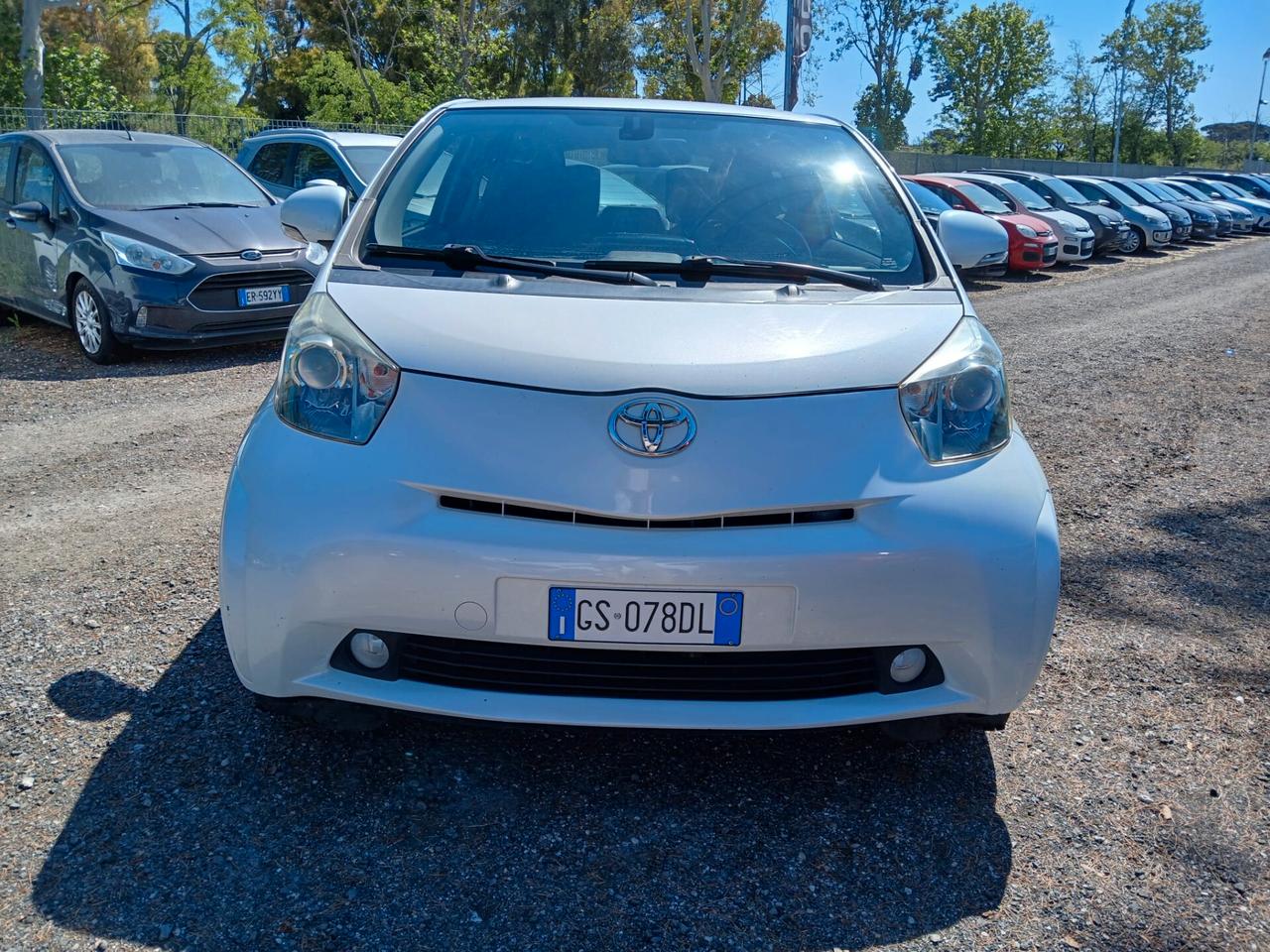 Toyota iQ 1.0 Sol