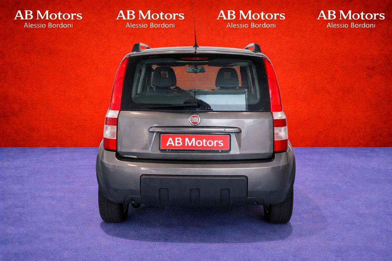 Fiat Panda 1.3 MJT 16V DPF 4x4 Climbing