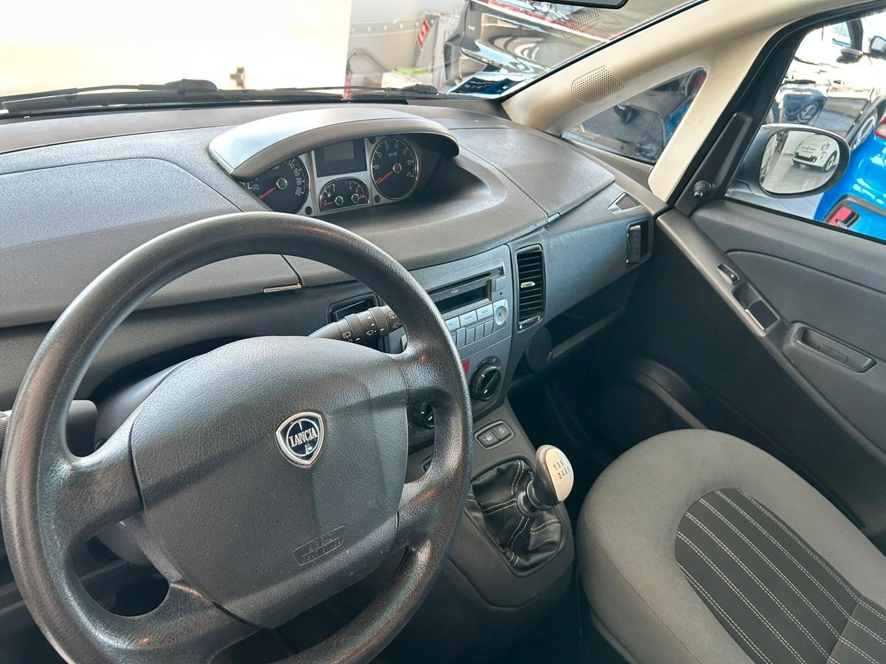 Lancia MUSA 1.4B X NEOPATENTATI 2013
