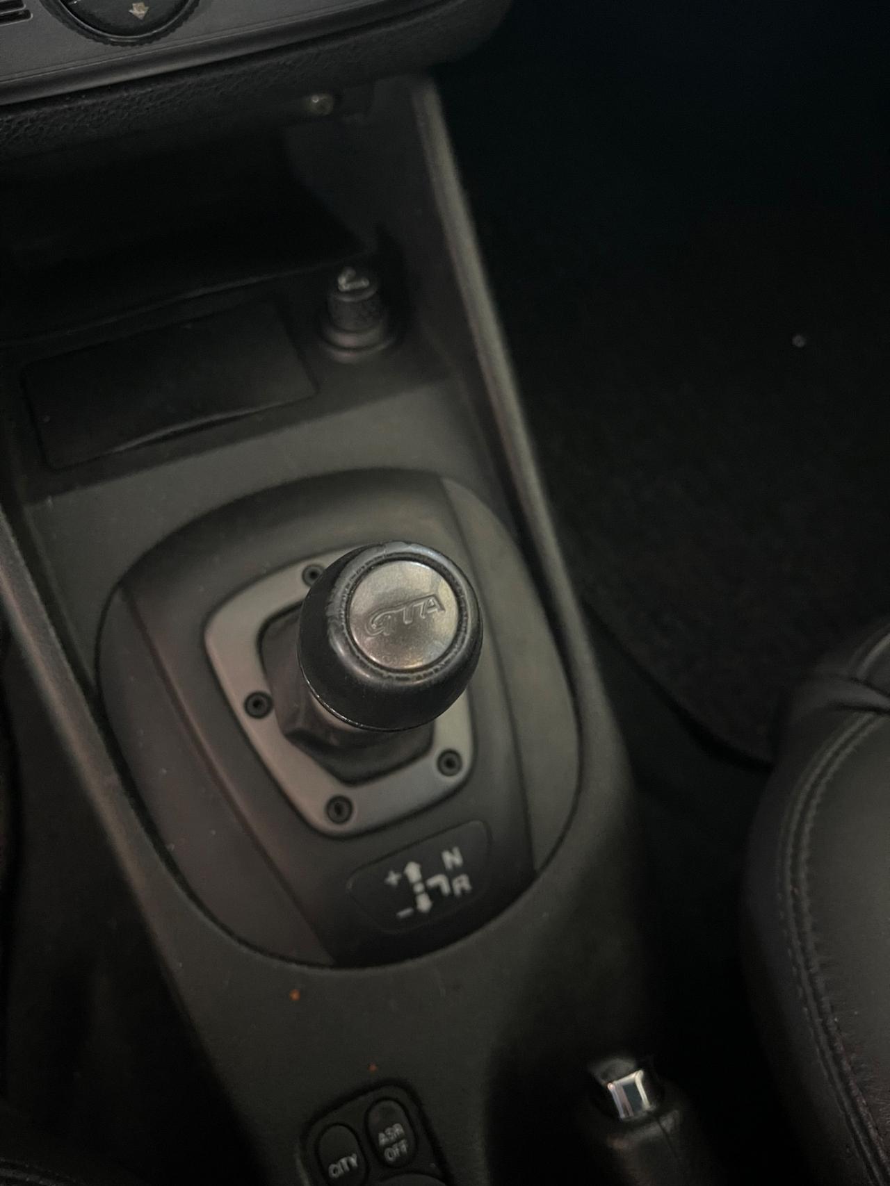 Alfa Romeo 147 3.2 V6 24V GTA Selespeed PERMUTE RATE