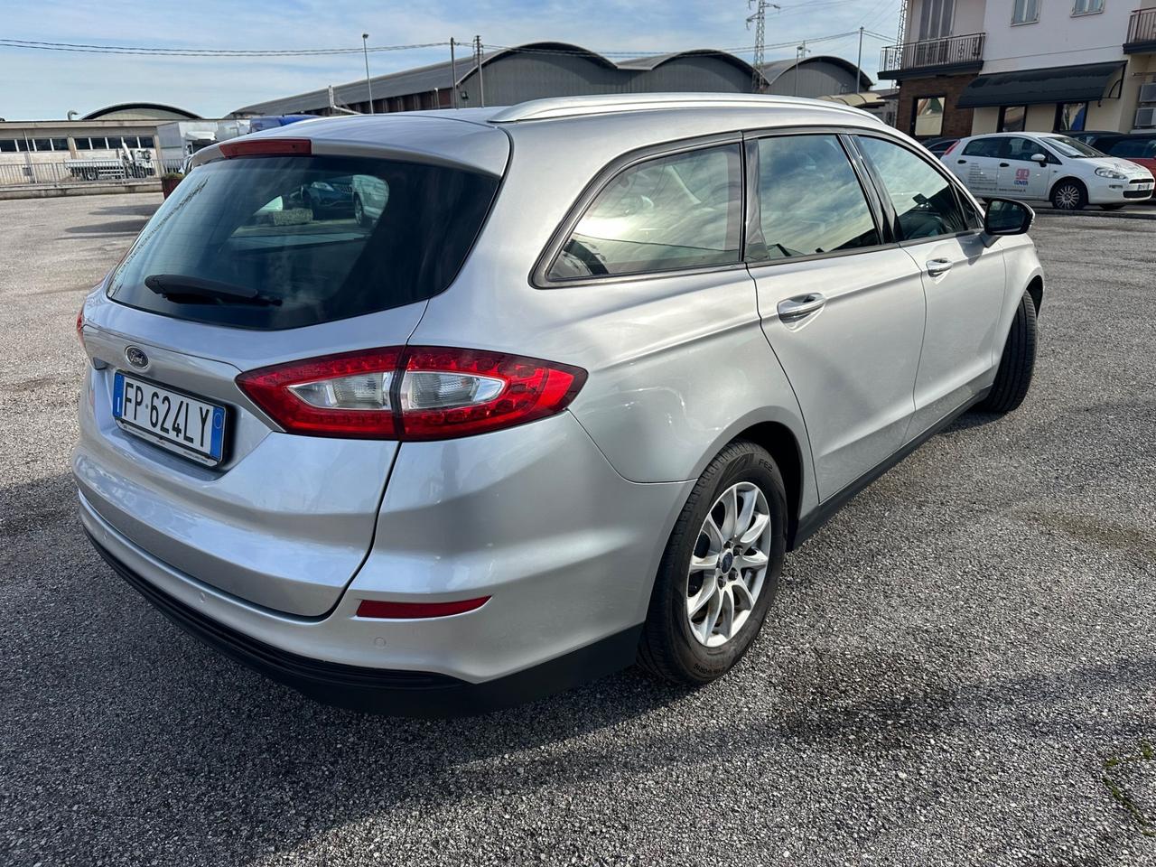 Ford Mondeo 2.0 TDCi 150 CV S&S Powershift SW Titanium Business