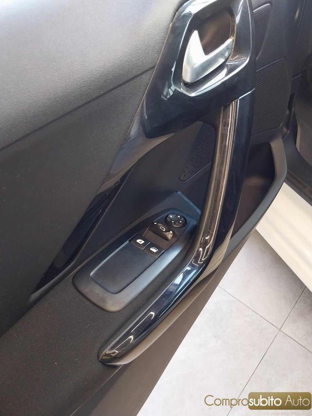 PEUGEOT 208 1.4 8V HDi 68CV (Garanzia 12Mesi)