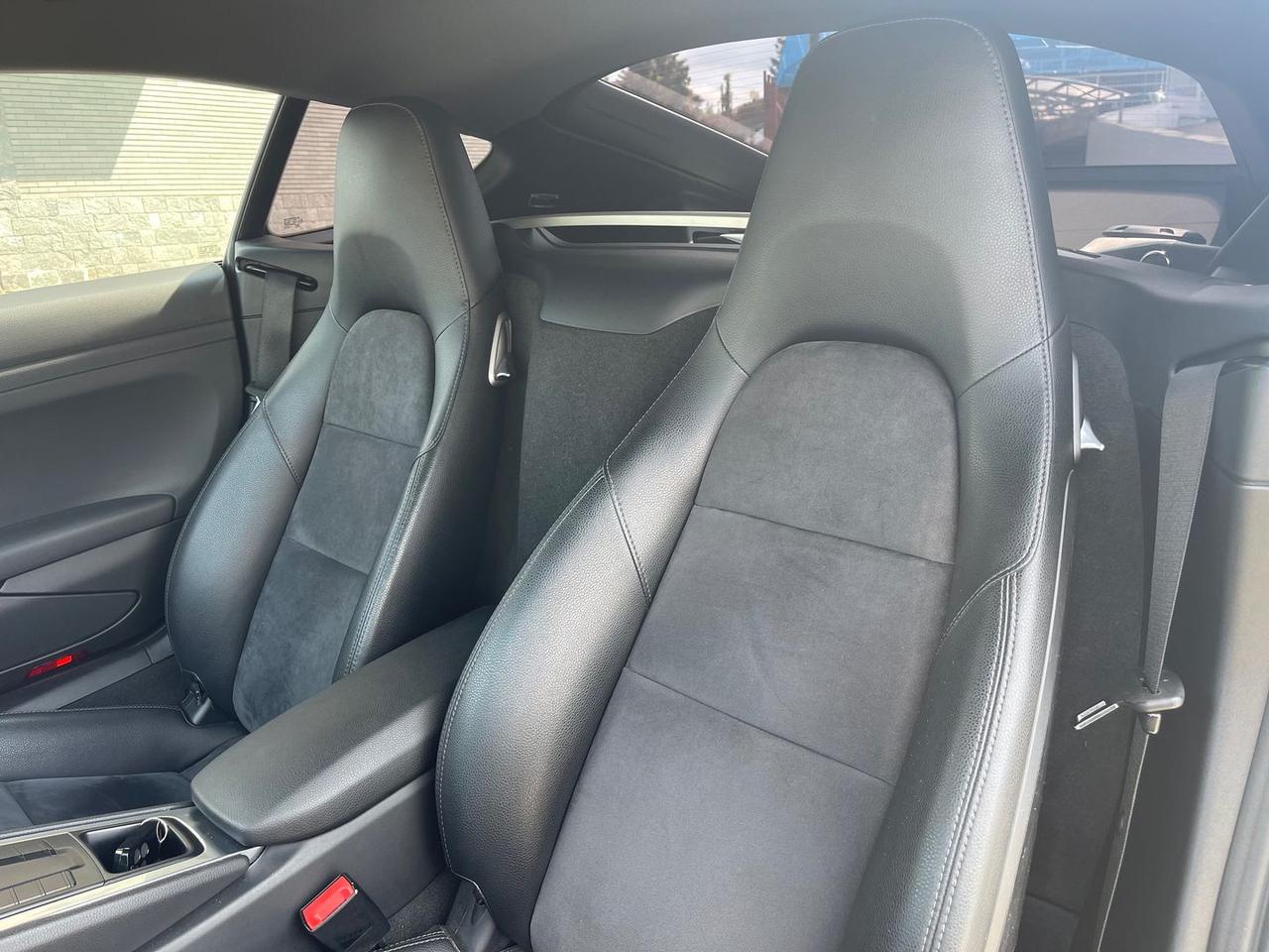 Porsche Cayman 718 2.0 300cv Edition