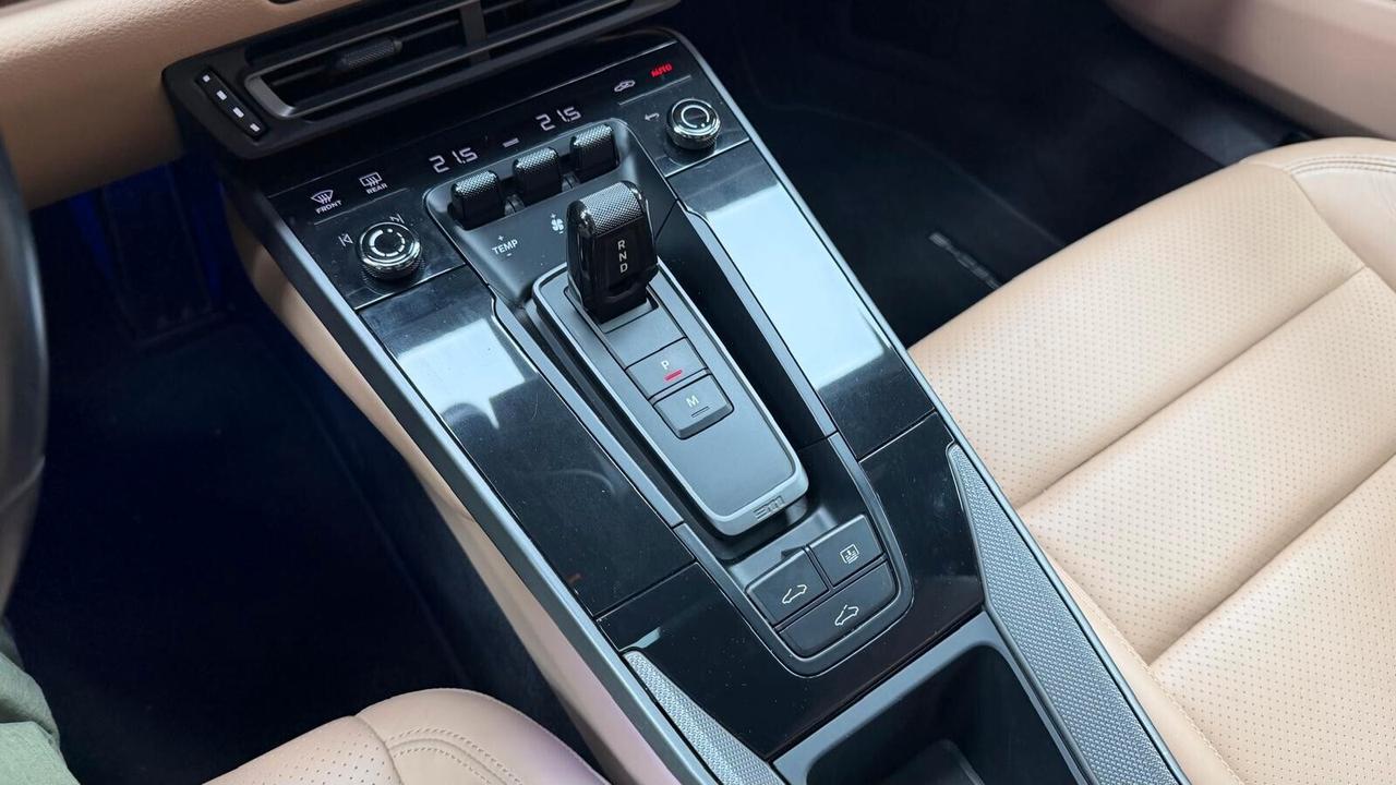 Porsche 911 Carrera S (313)
