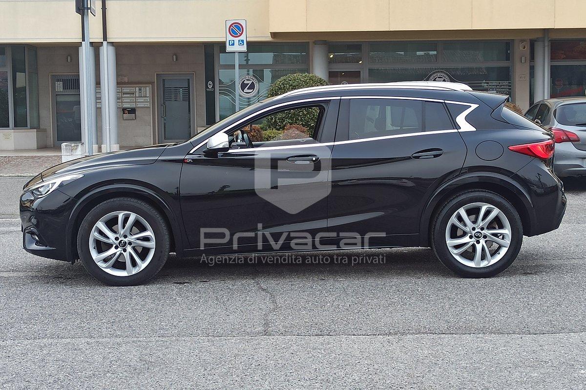 INFINITI Q30 1.5 diesel Premium Tech