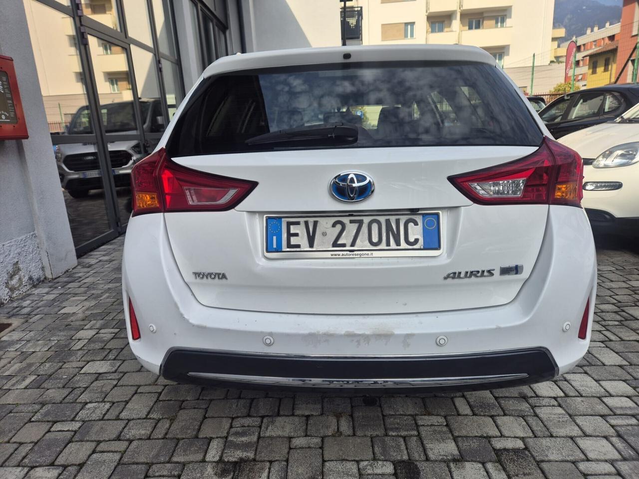 Toyota Auris Touring Sports 1.8 Hybrid Active 100CV