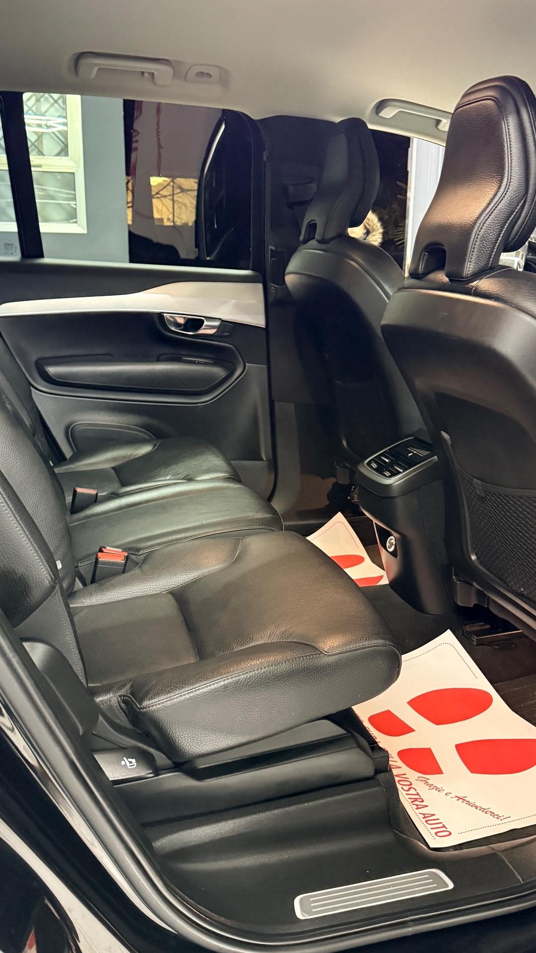 Volvo XC 90 XC90 B5 (d) AWD Geartronic 7 posti Inscription