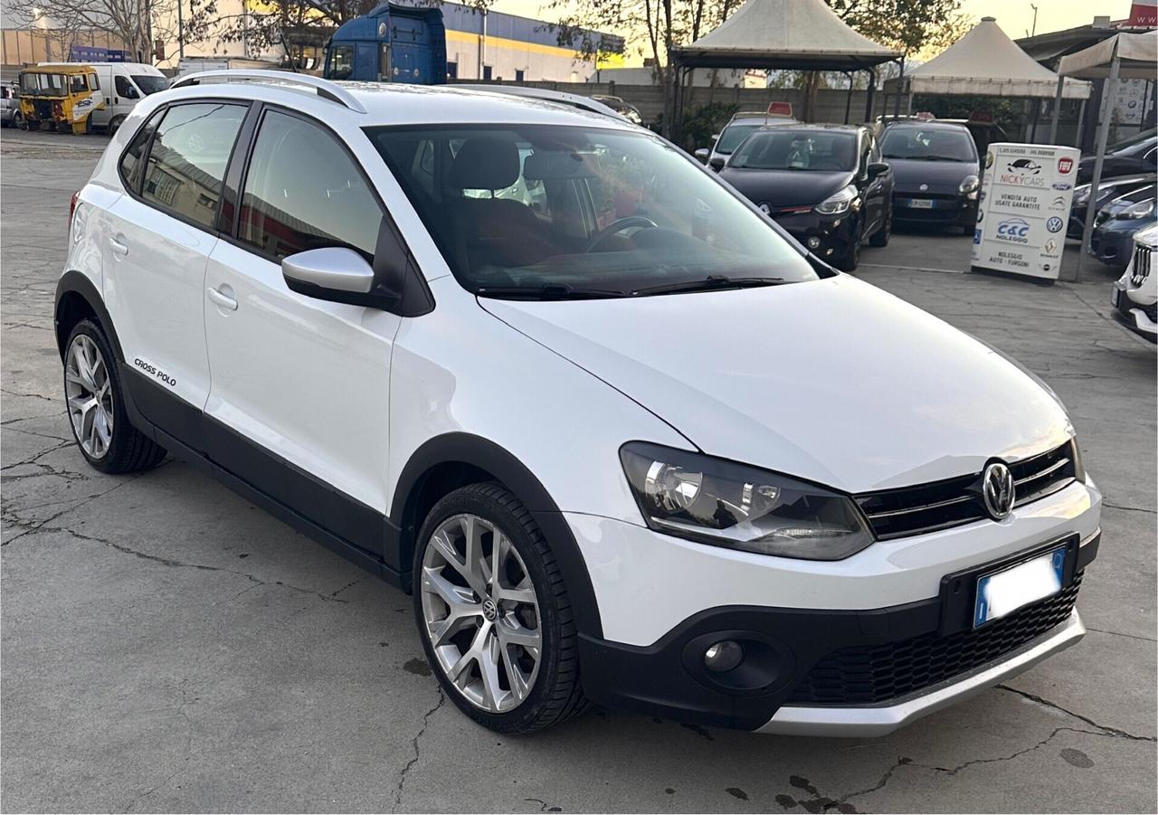 Volkswagen Polo CROSS 1.4 TDI 90 CV 5p. Highline BlueM