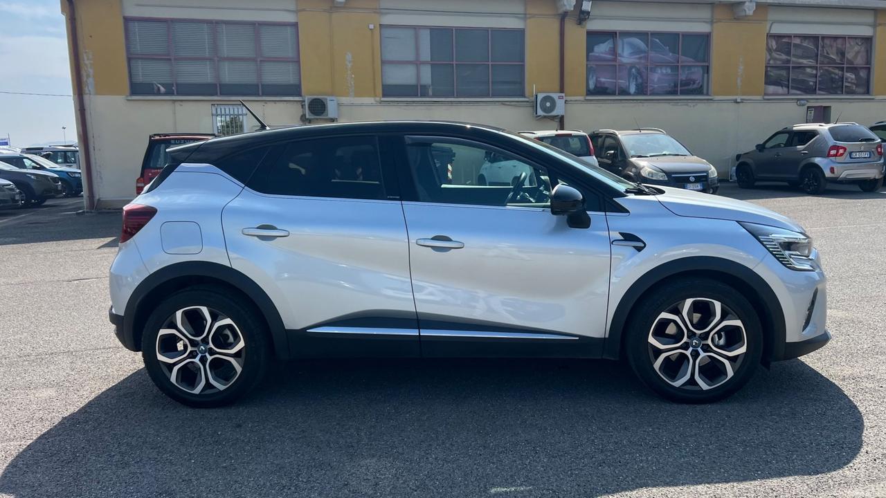 Renault Captur Plug-in Hybrid E-Tech 160 CV Intens