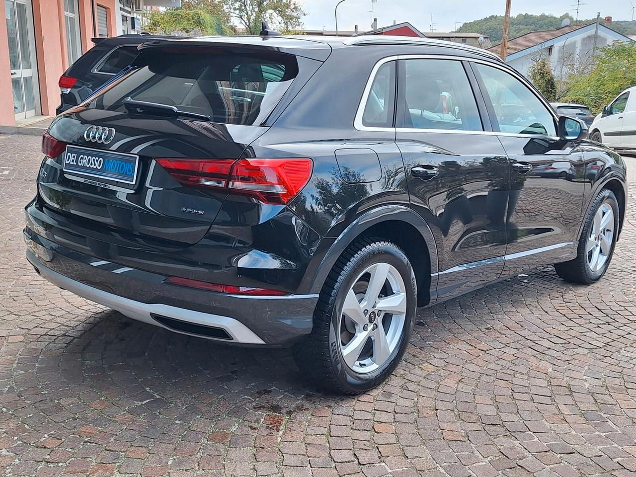 Audi Q3 35 TDI quattro S tronic Business Advanced