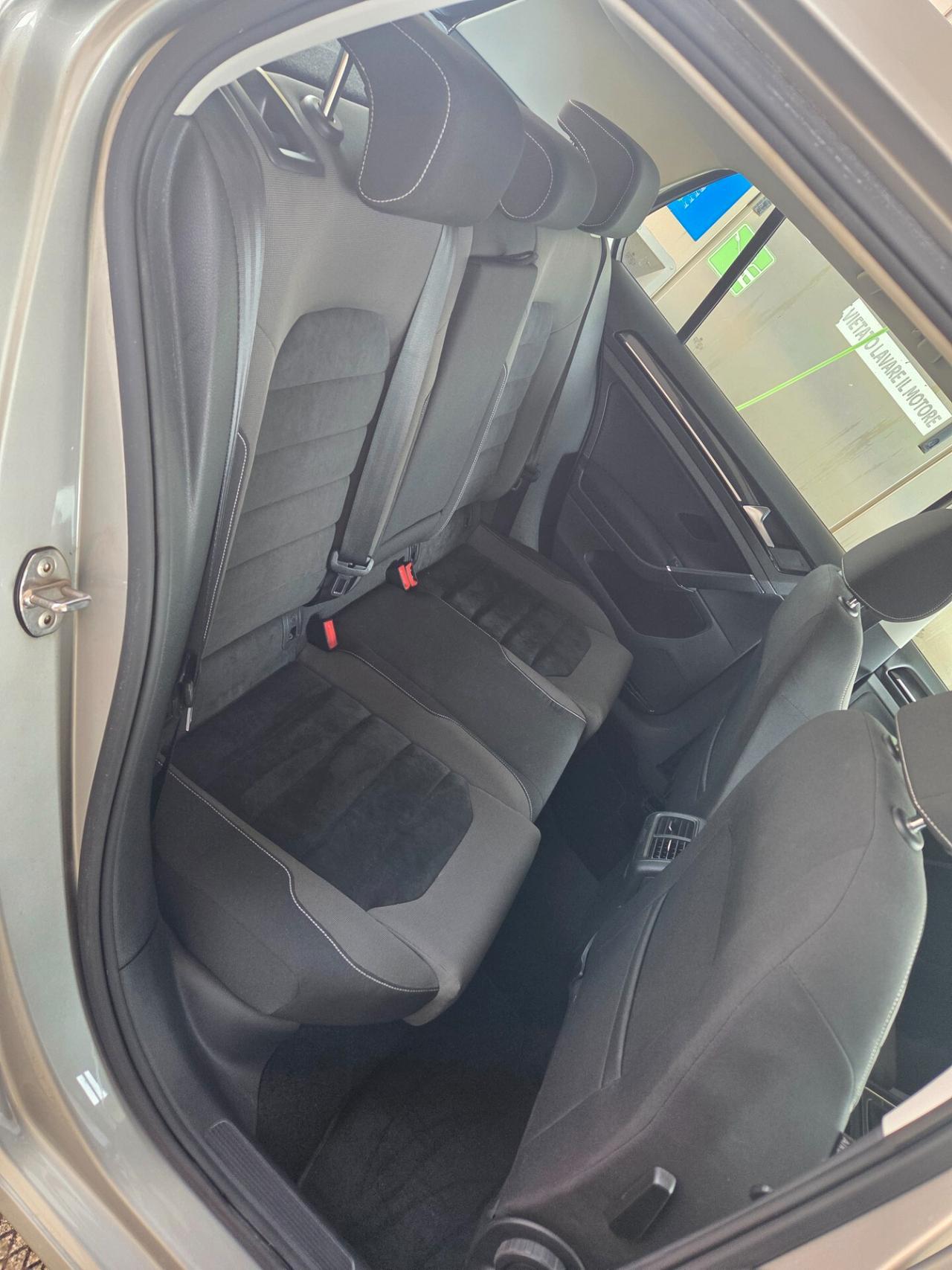 Volkswagen Golf 2.0 TDI 5p. Highline BlueMotion 2013 Technology