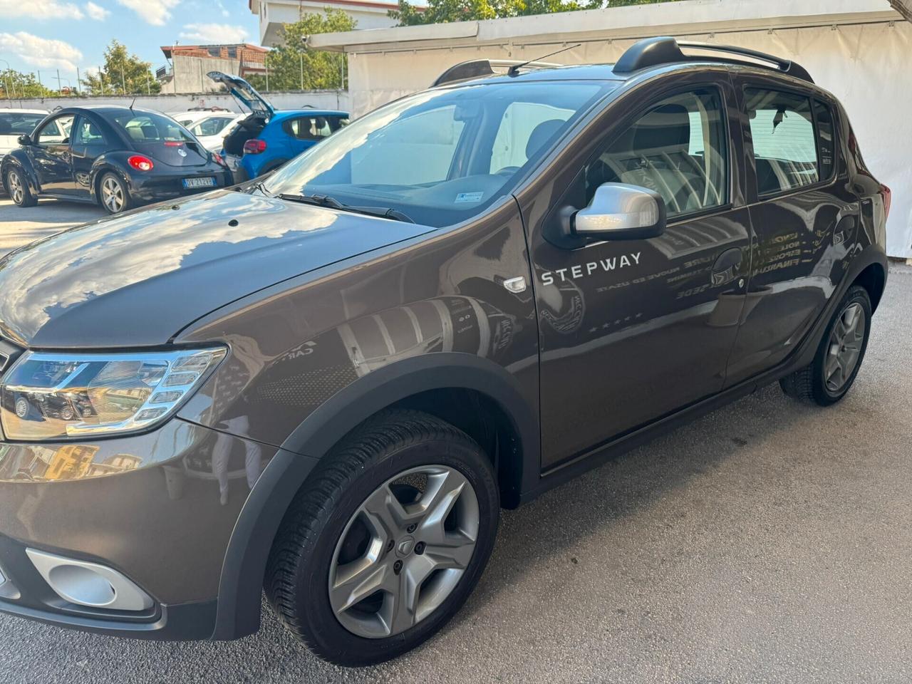 Dacia Sandero Stepway 0.9 TCe Turbo GPL 90 CV S&S Techroad