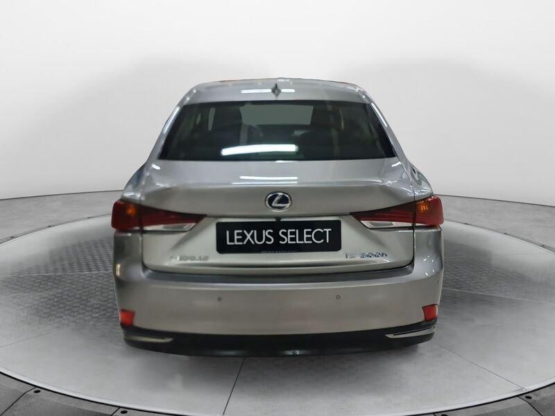 Lexus IS IS Hybrid Luxury